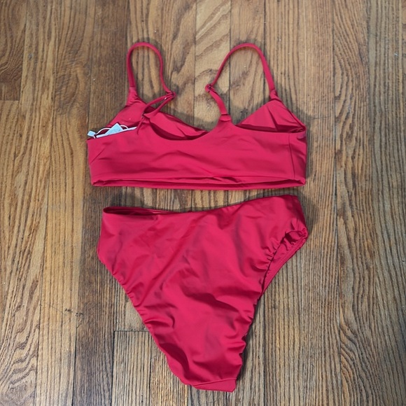 Andie Bikini Set Maui Top 90s High Waisted Bottom Cherry Red size S NWT - Picture 3 of 8
